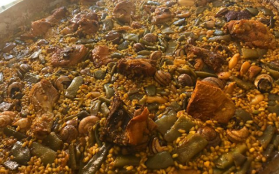 Paella Valenciana con Caracoles
